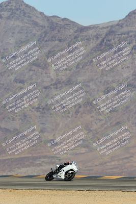 media/Mar-21-2025-CVMA Friday Practice (Fri) [[30cd4fe323]]/3-Racer 2/Session 4 (Turn 10)/